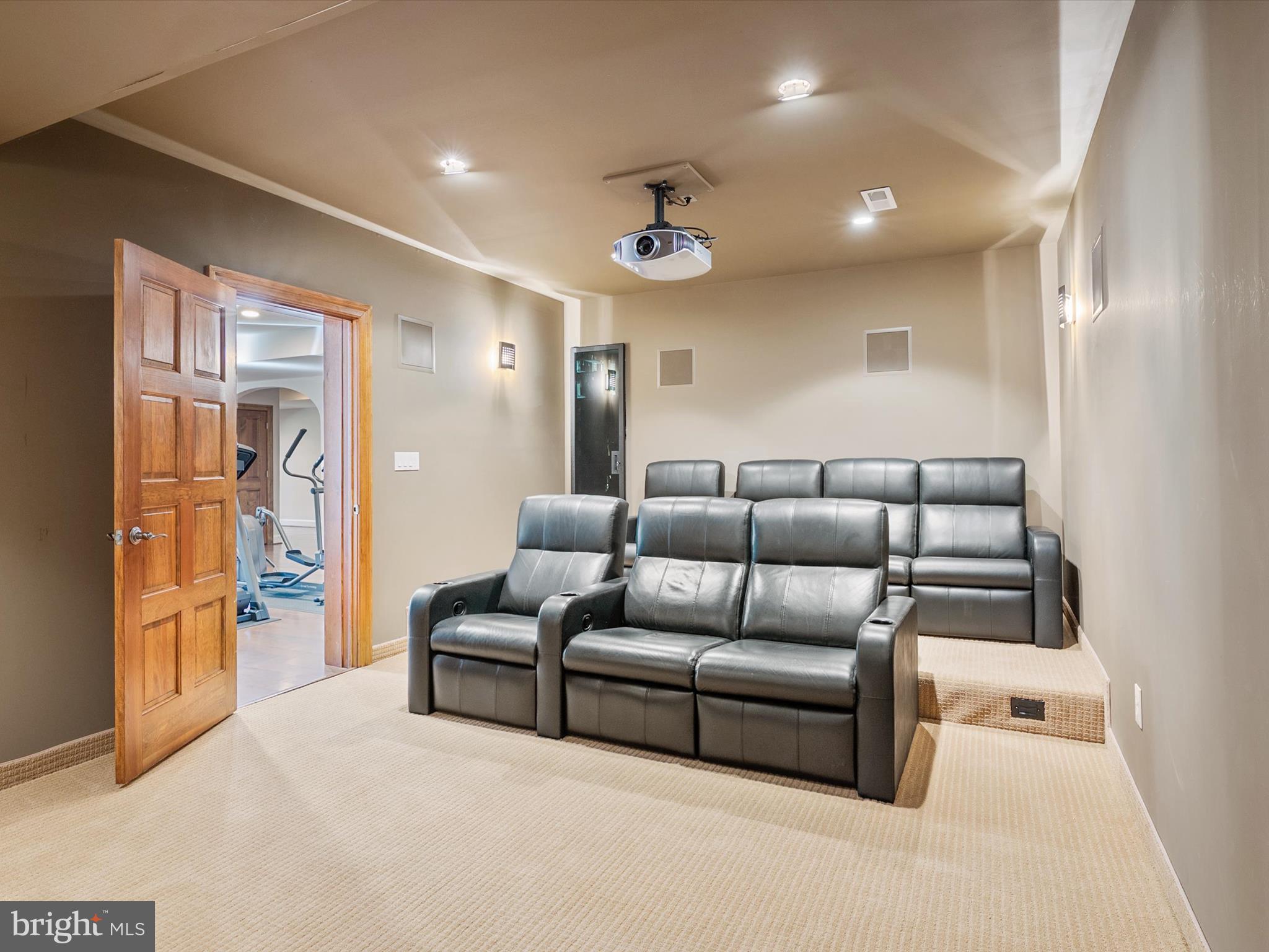 WEST SHORE - Residential