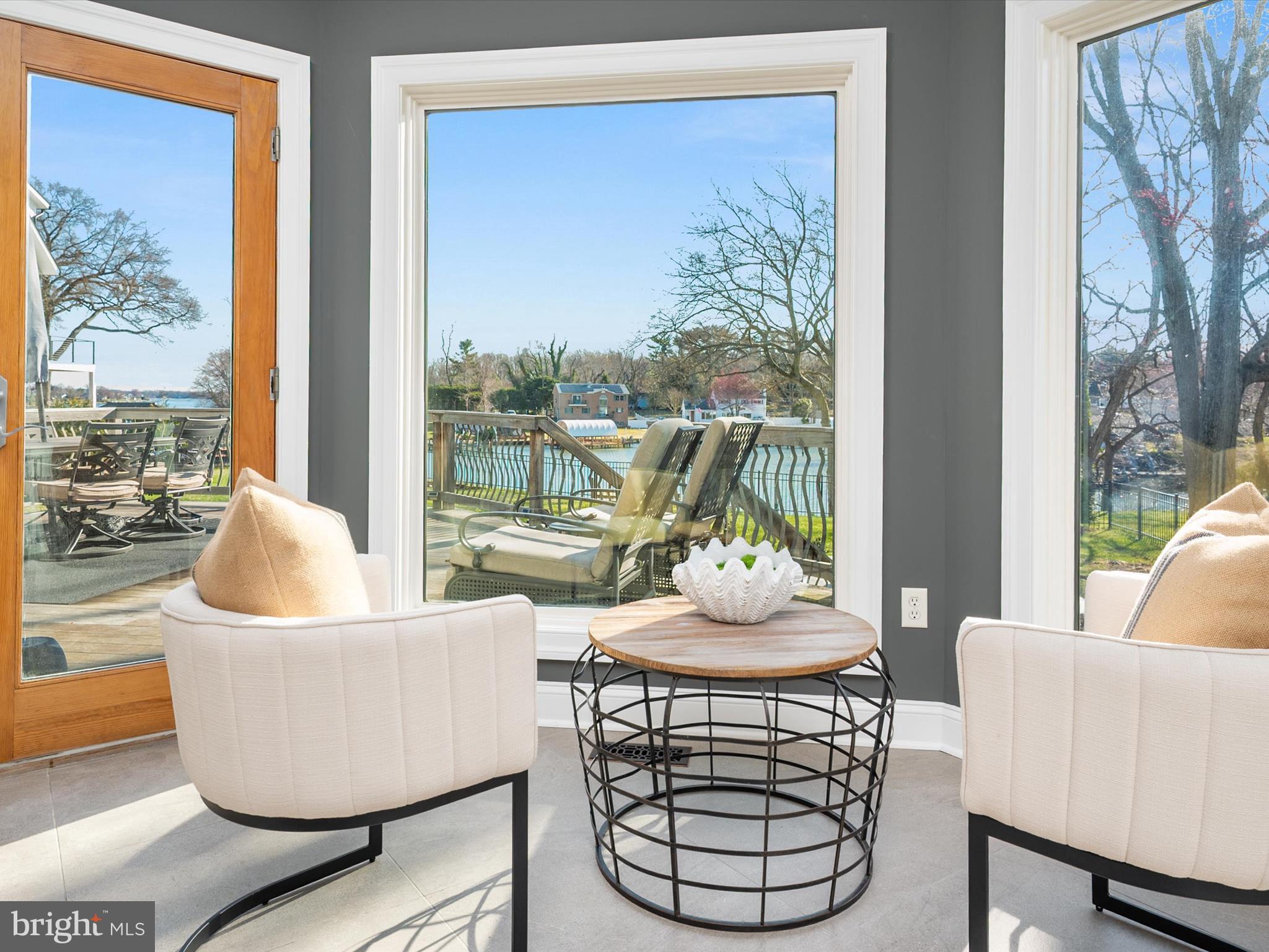 WEST SHORE - Residential