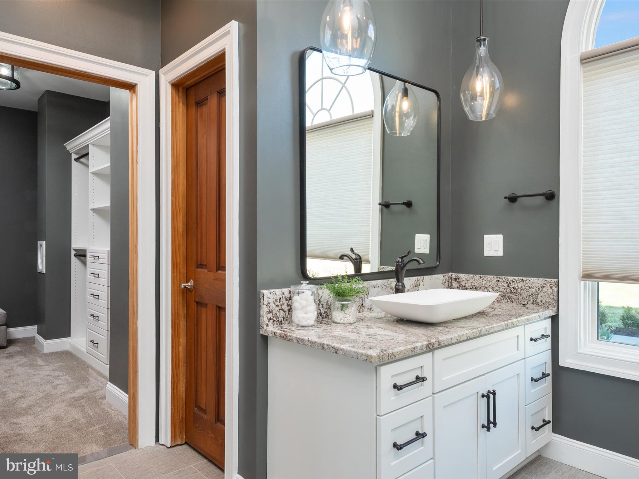 WEST SHORE - Residential