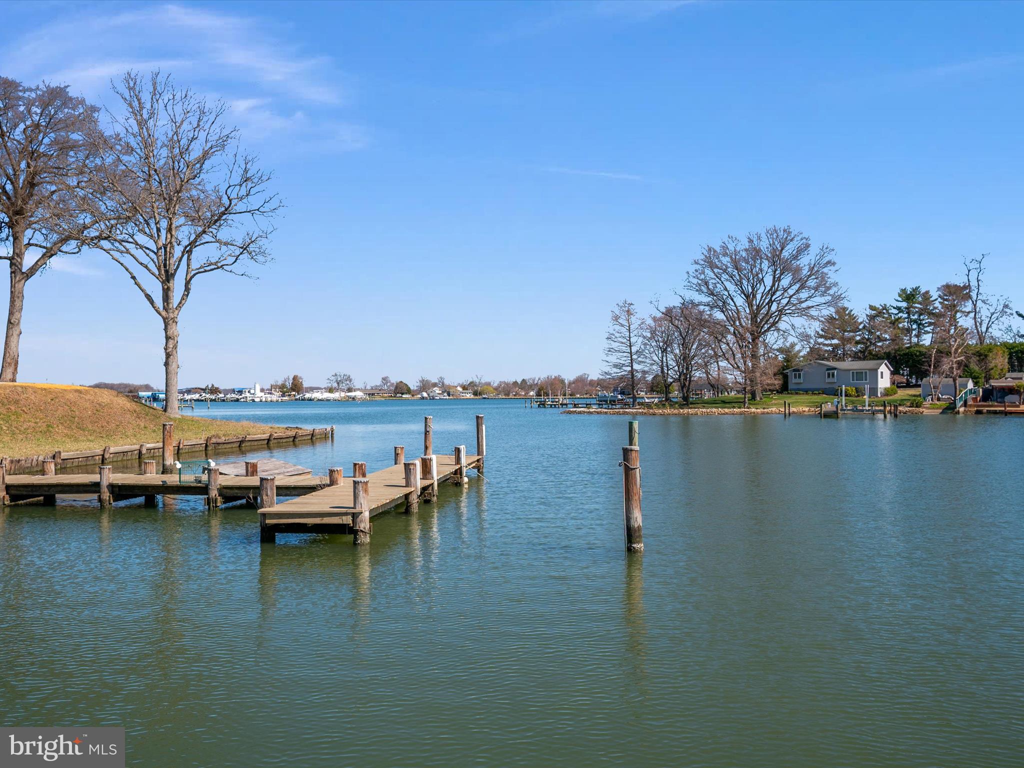 WEST SHORE - Residential