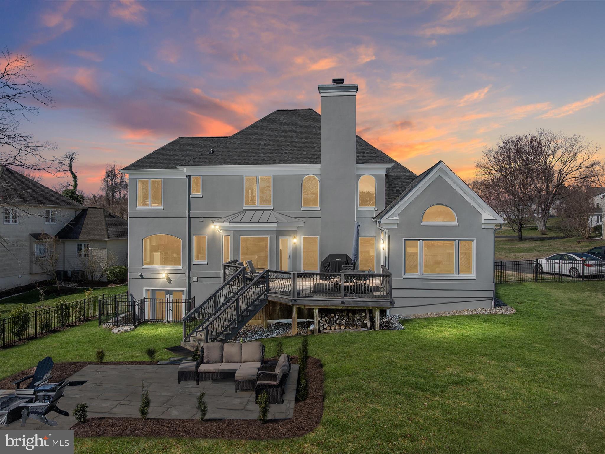 WEST SHORE - Residential