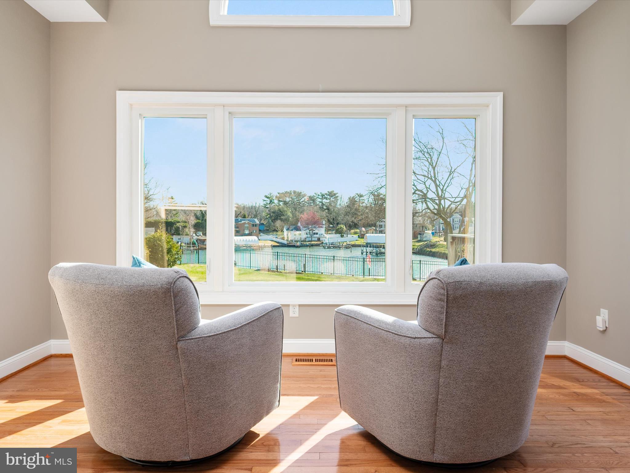 WEST SHORE - Residential