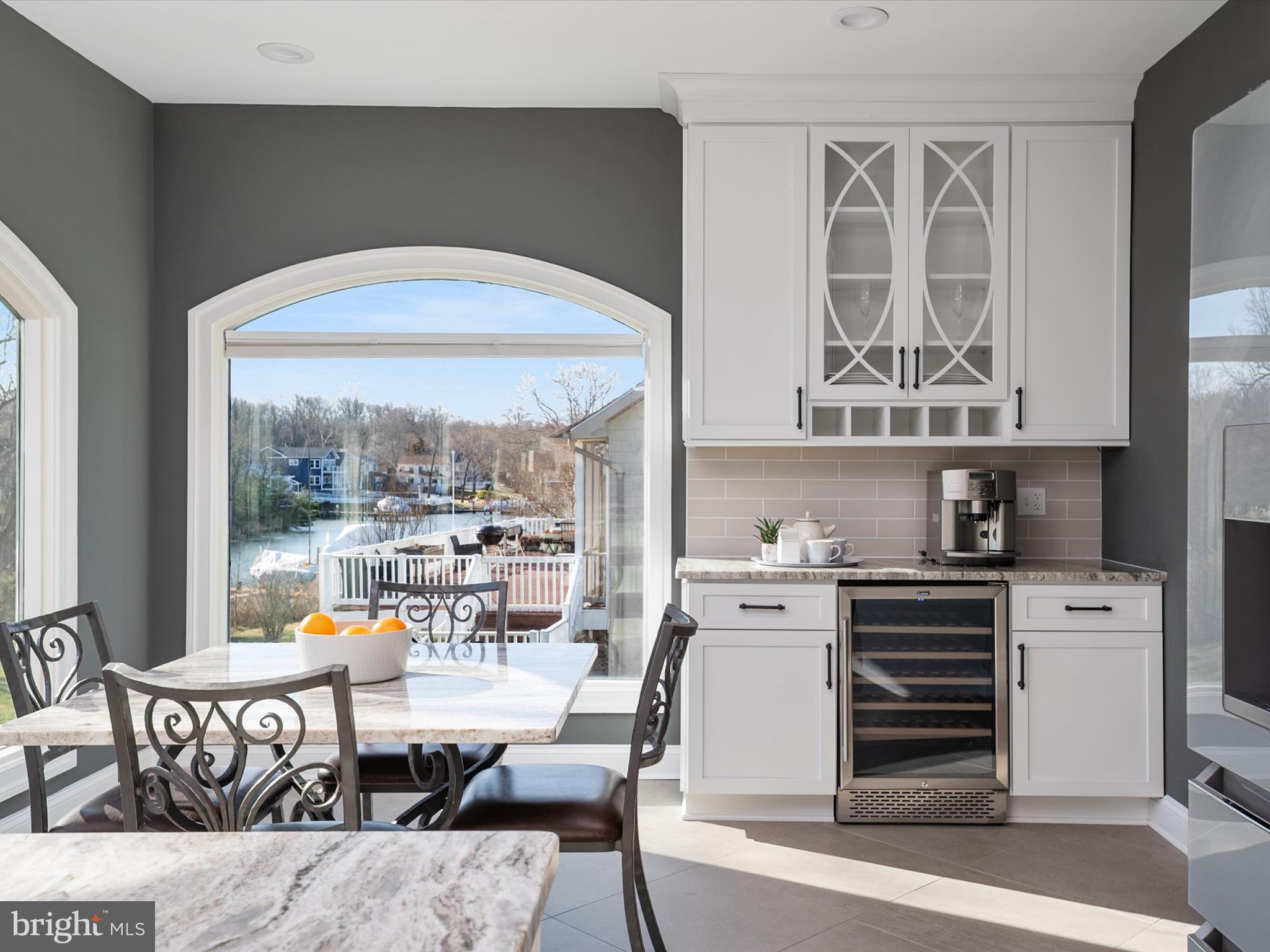 WEST SHORE - Residential