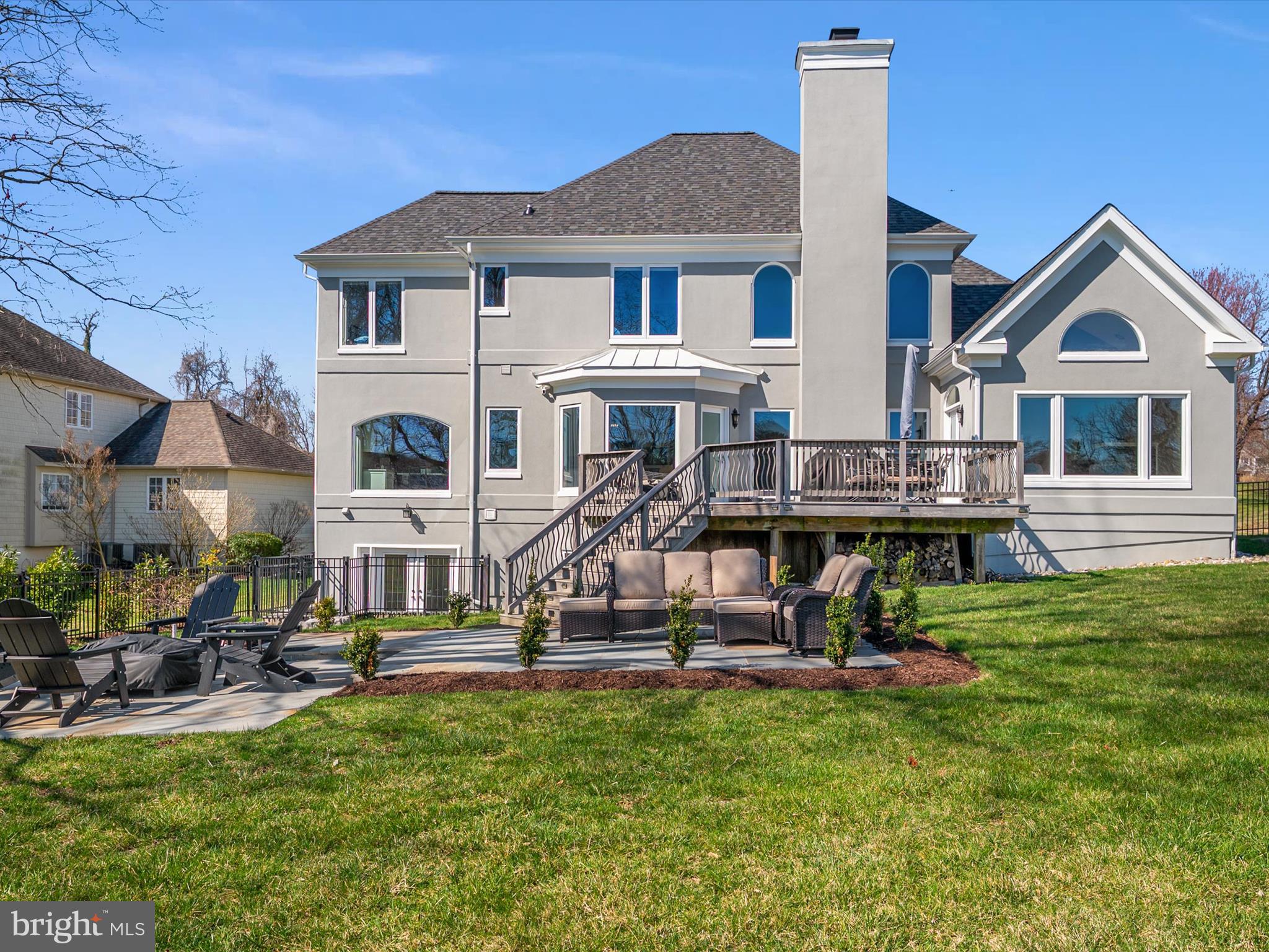 WEST SHORE - Residential