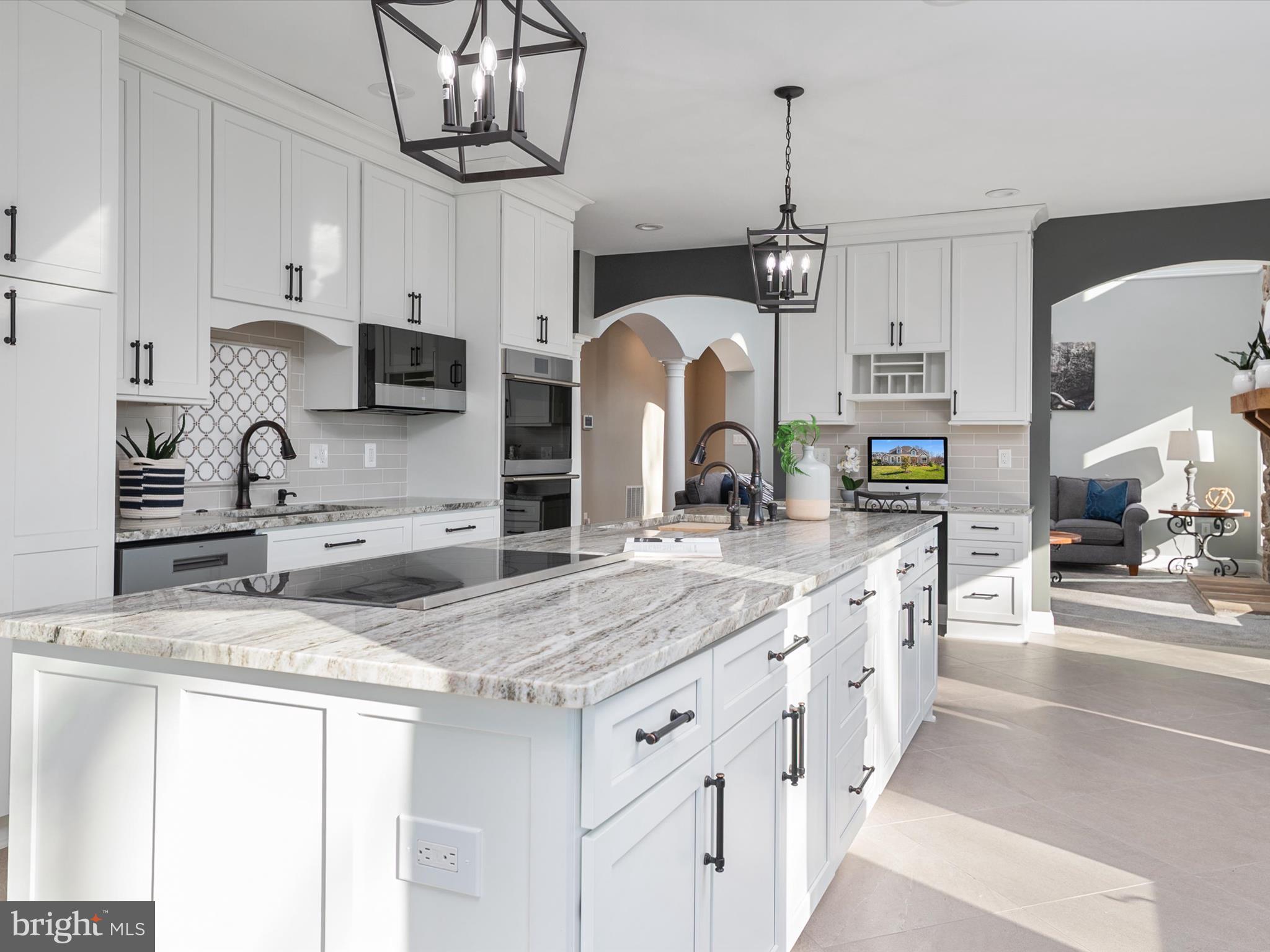 WEST SHORE - Residential