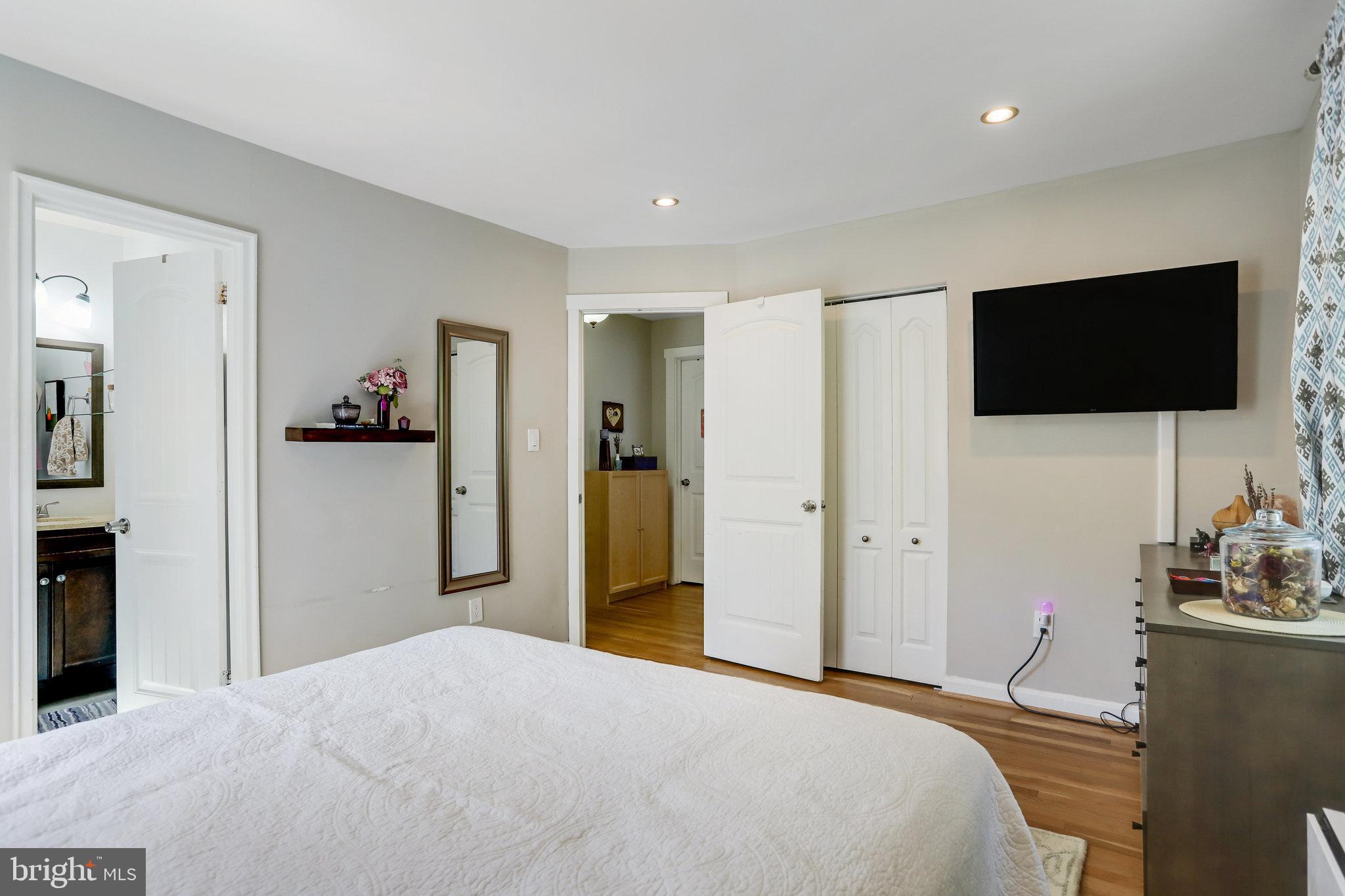 BROOKHAVEN - Residential