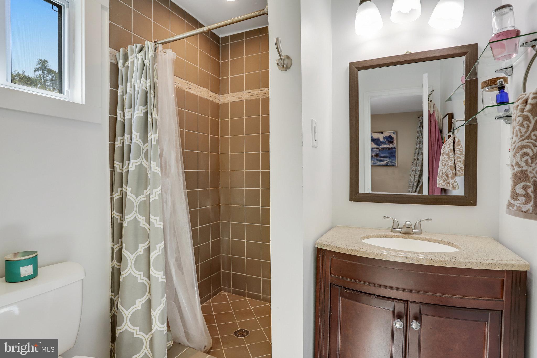 BROOKHAVEN - Residential