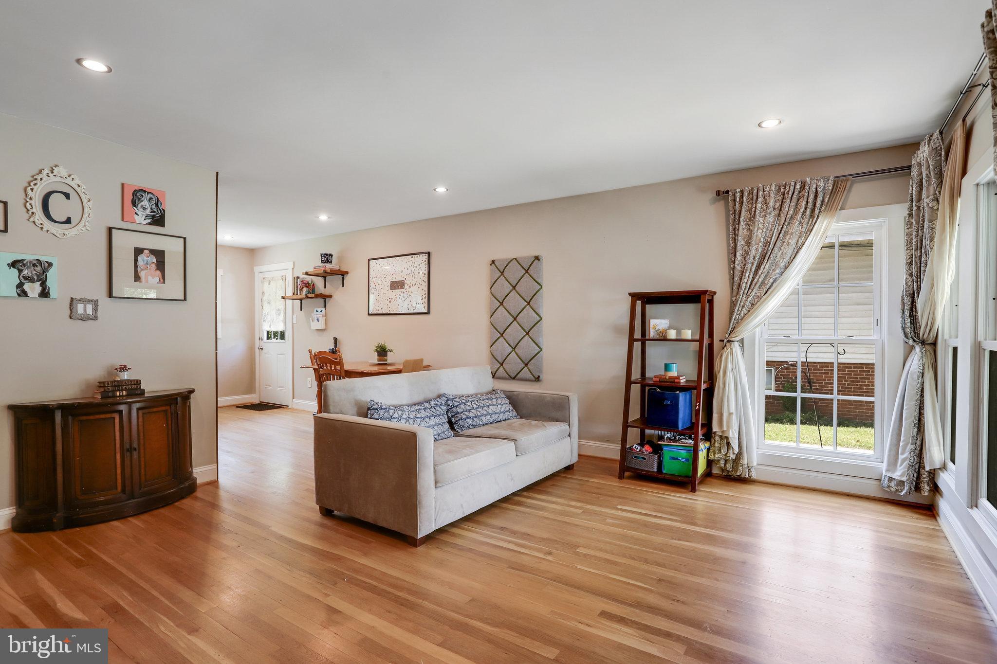 BROOKHAVEN - Residential