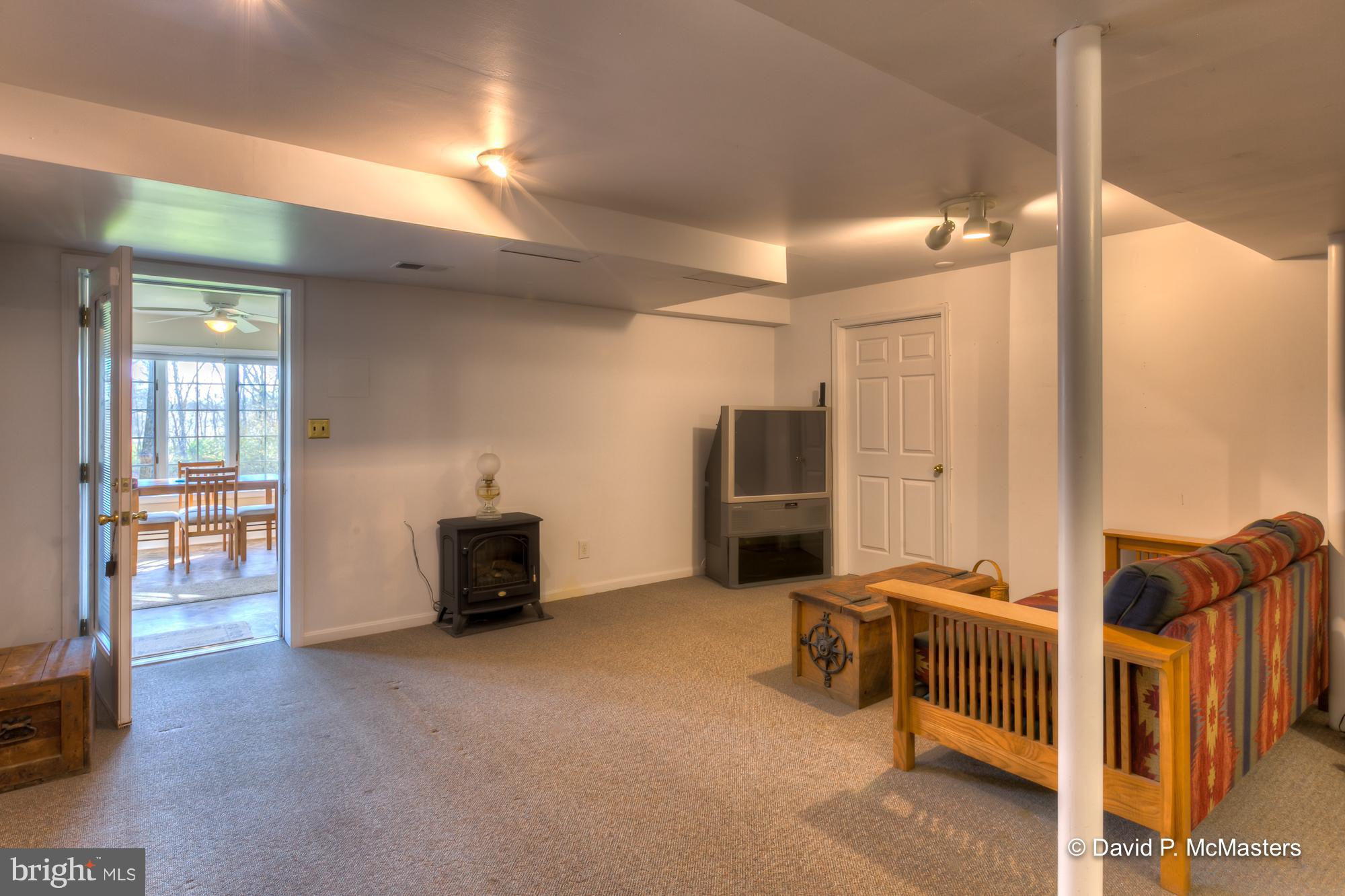 TUSCARORA HILLS - Residential