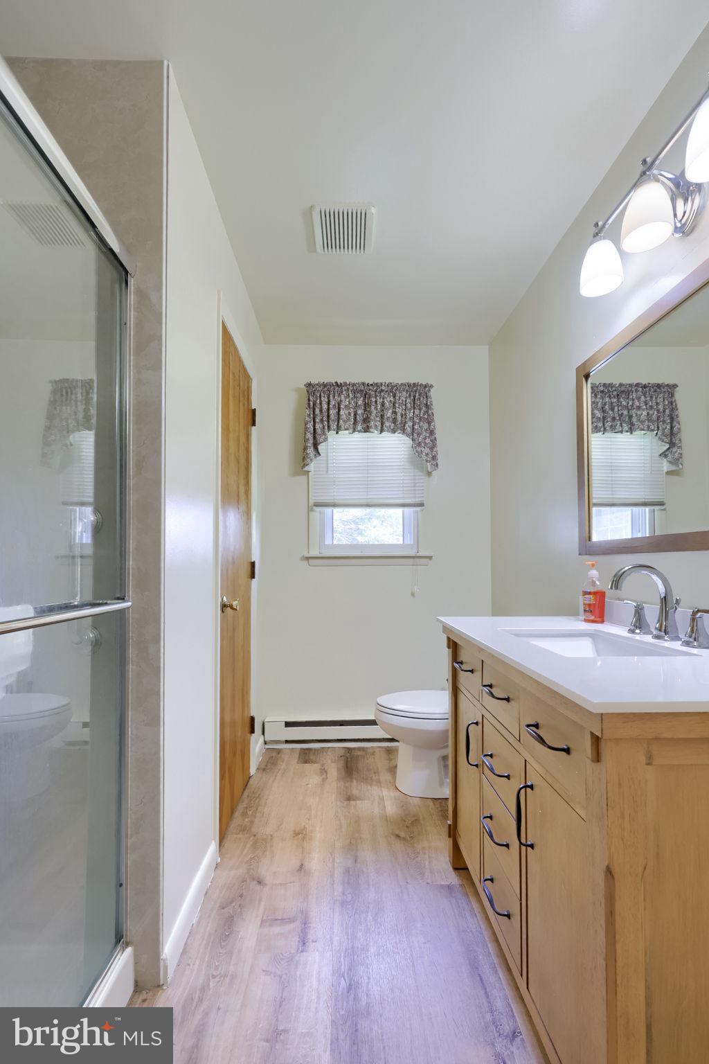 INTERCOURSE - Residential