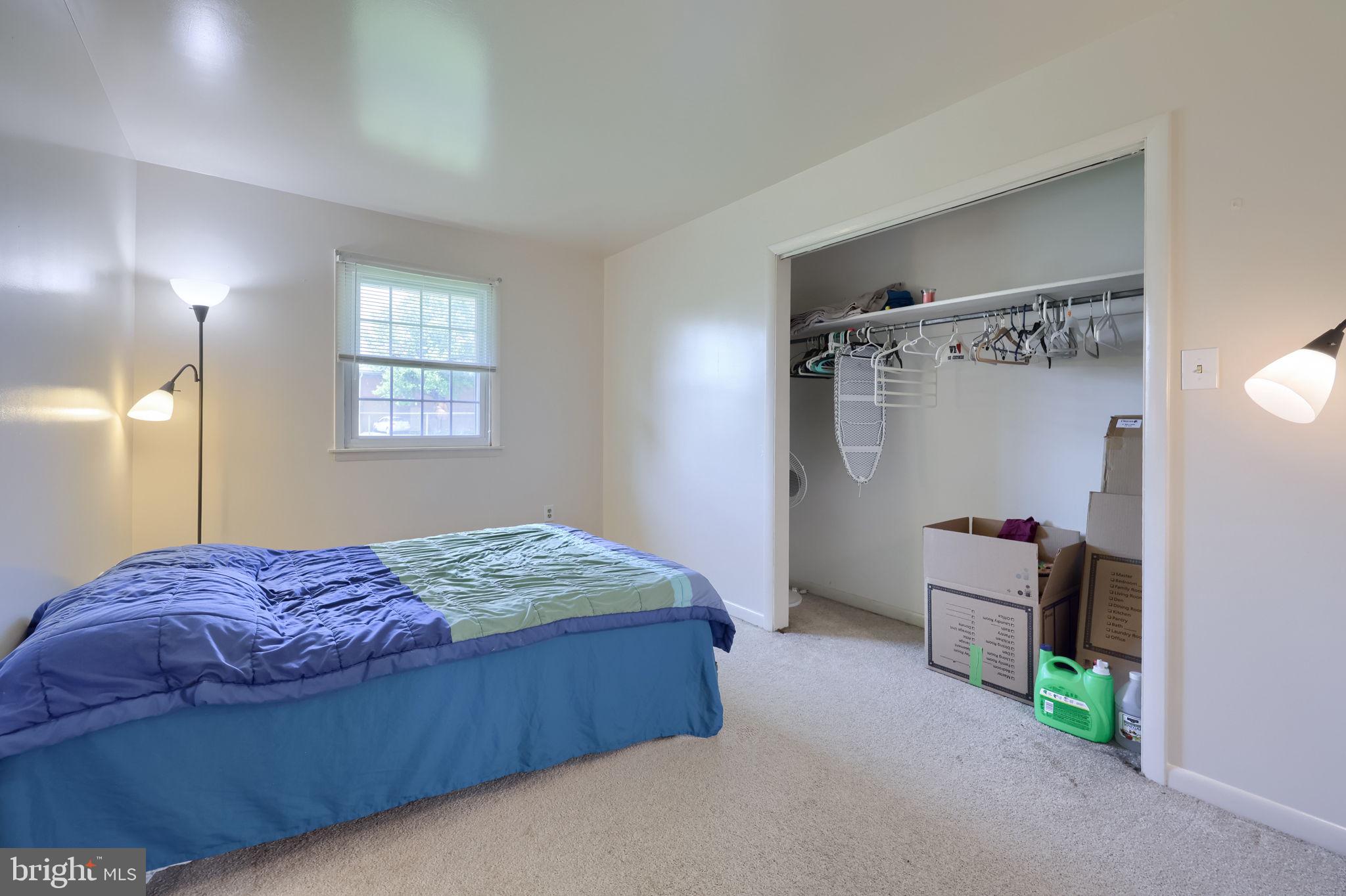 INTERCOURSE - Residential