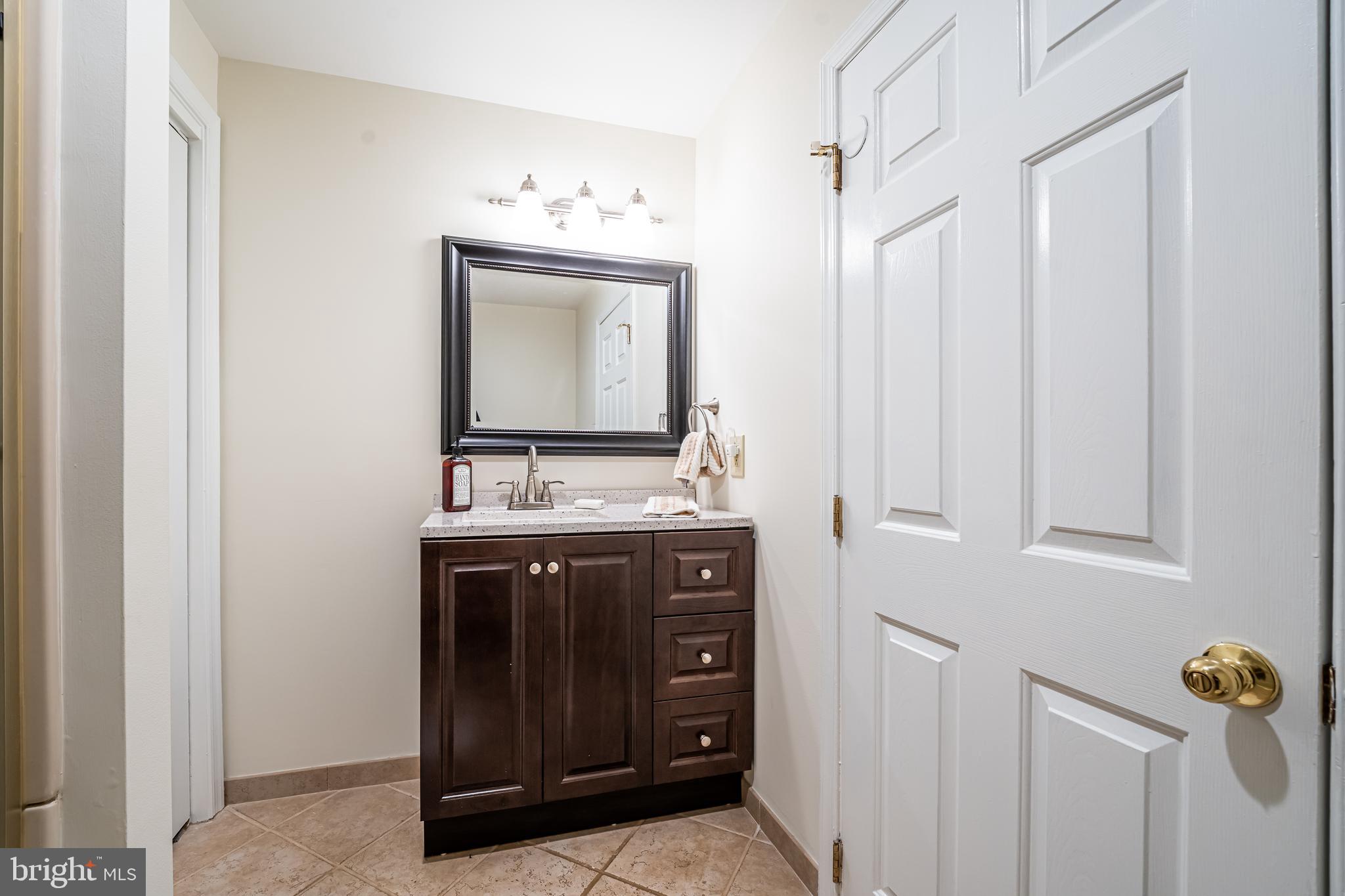 FOX HUNT ESTS - Residential