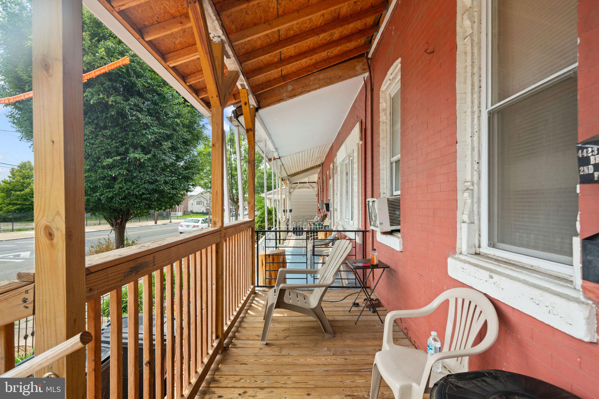 PHILADELPHIA (WEST) - Residential Income