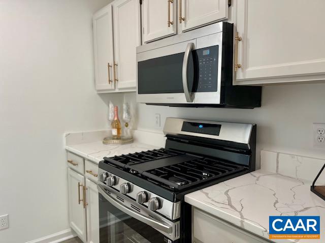 LOCUST MEADOWS - Residential