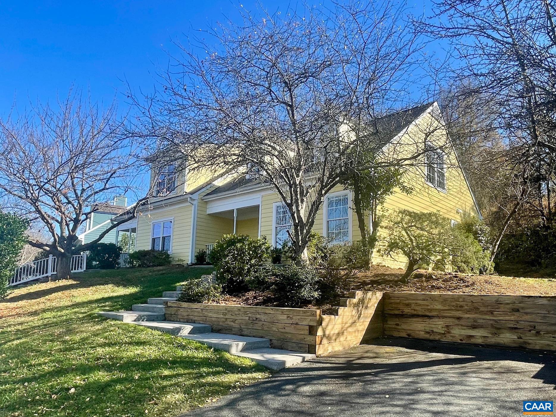 LOCUST MEADOWS - Residential