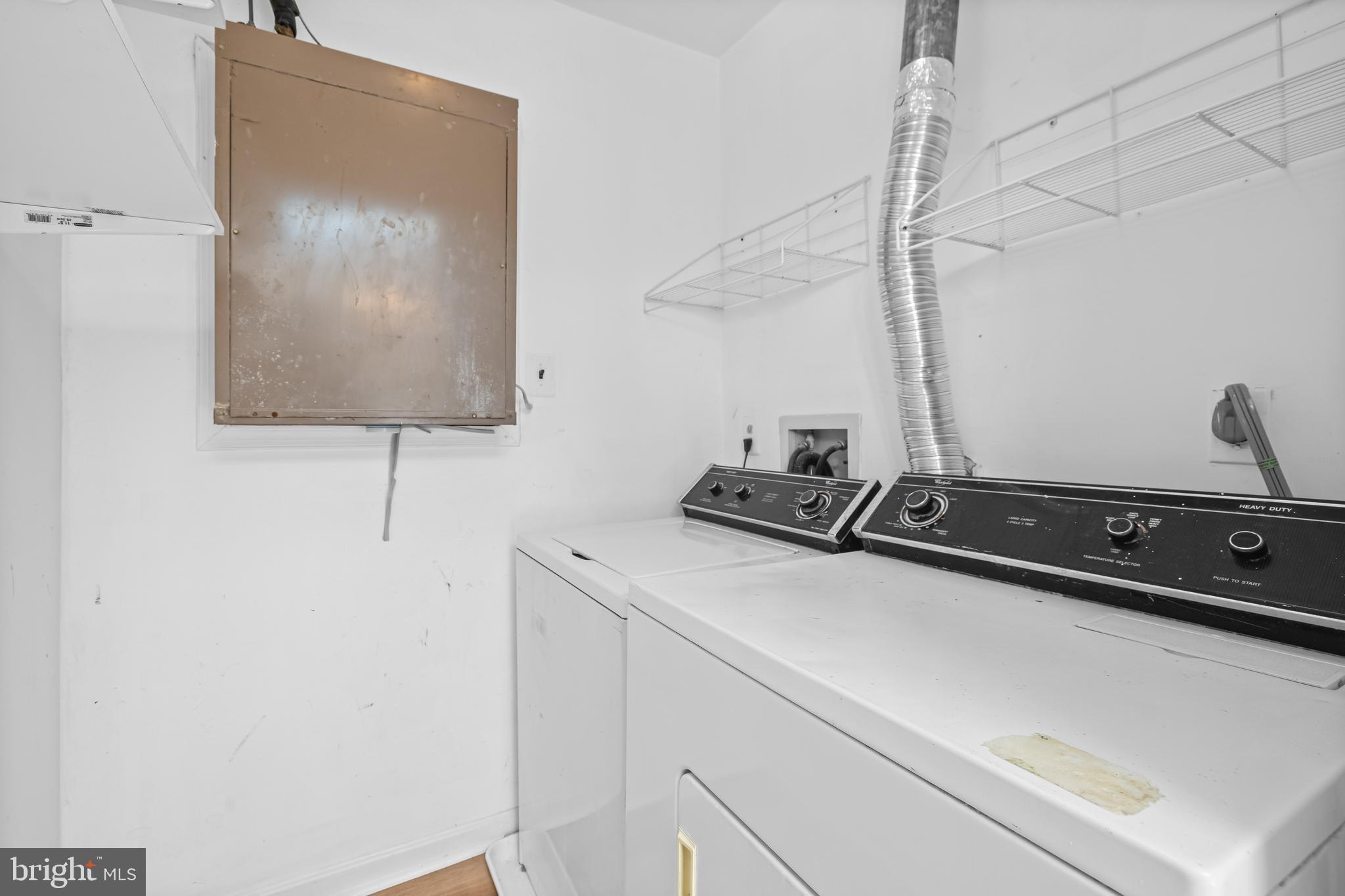 LOVETON FARMS - Residential