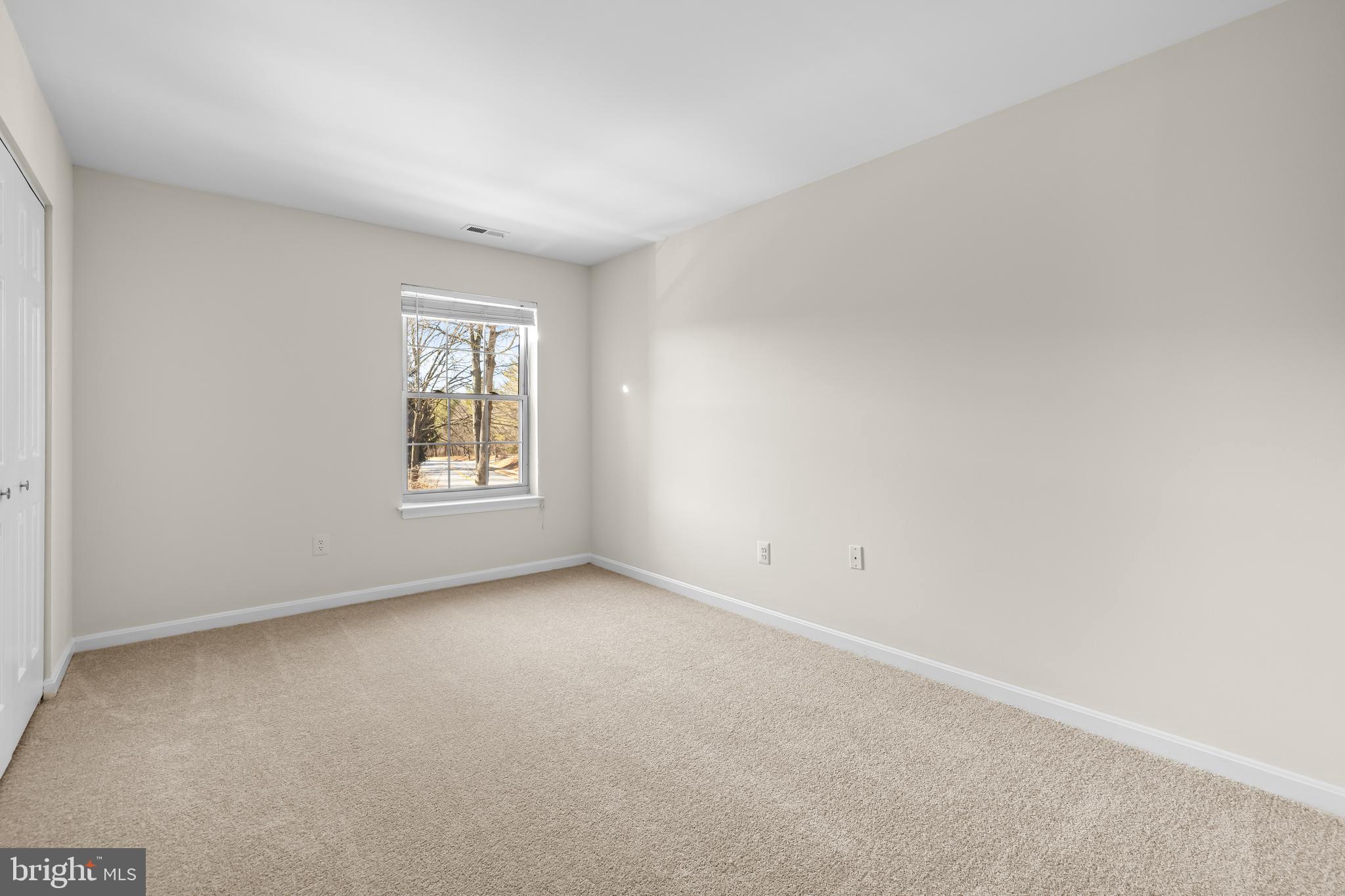 LOVETON FARMS - Residential