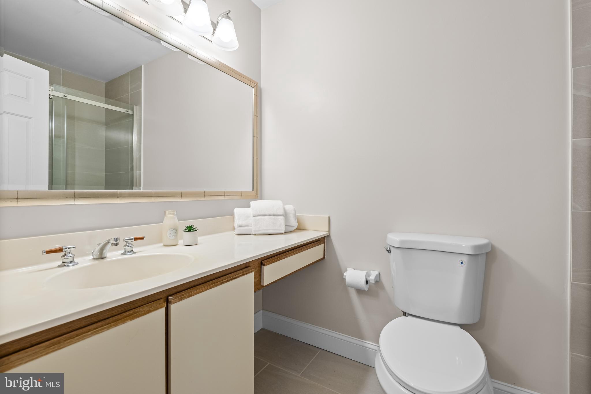 LOVETON FARMS - Residential