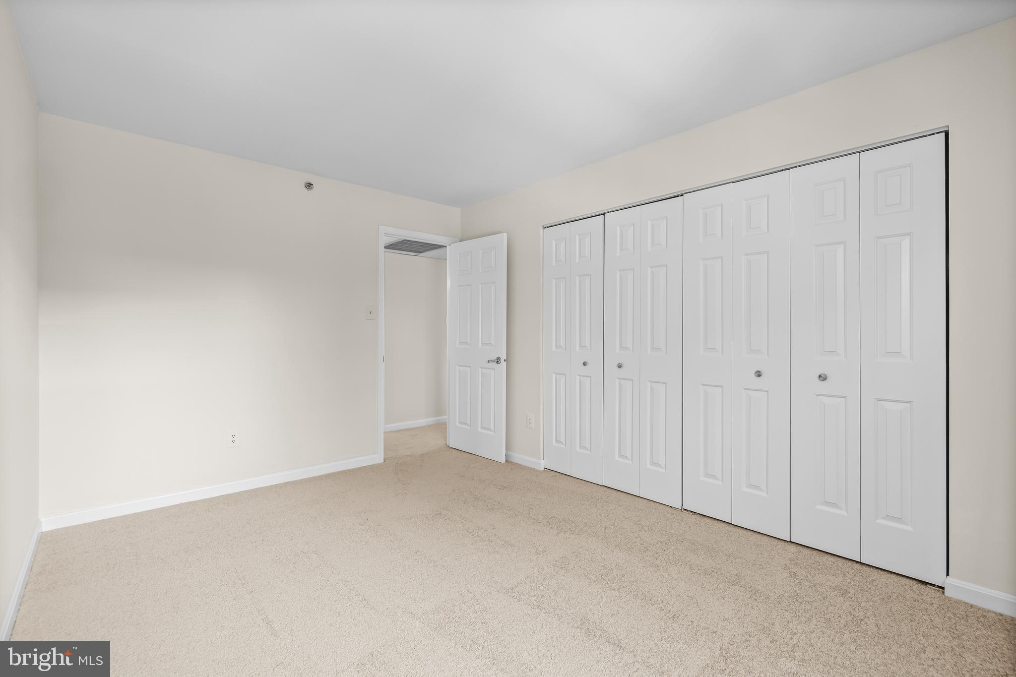 LOVETON FARMS - Residential