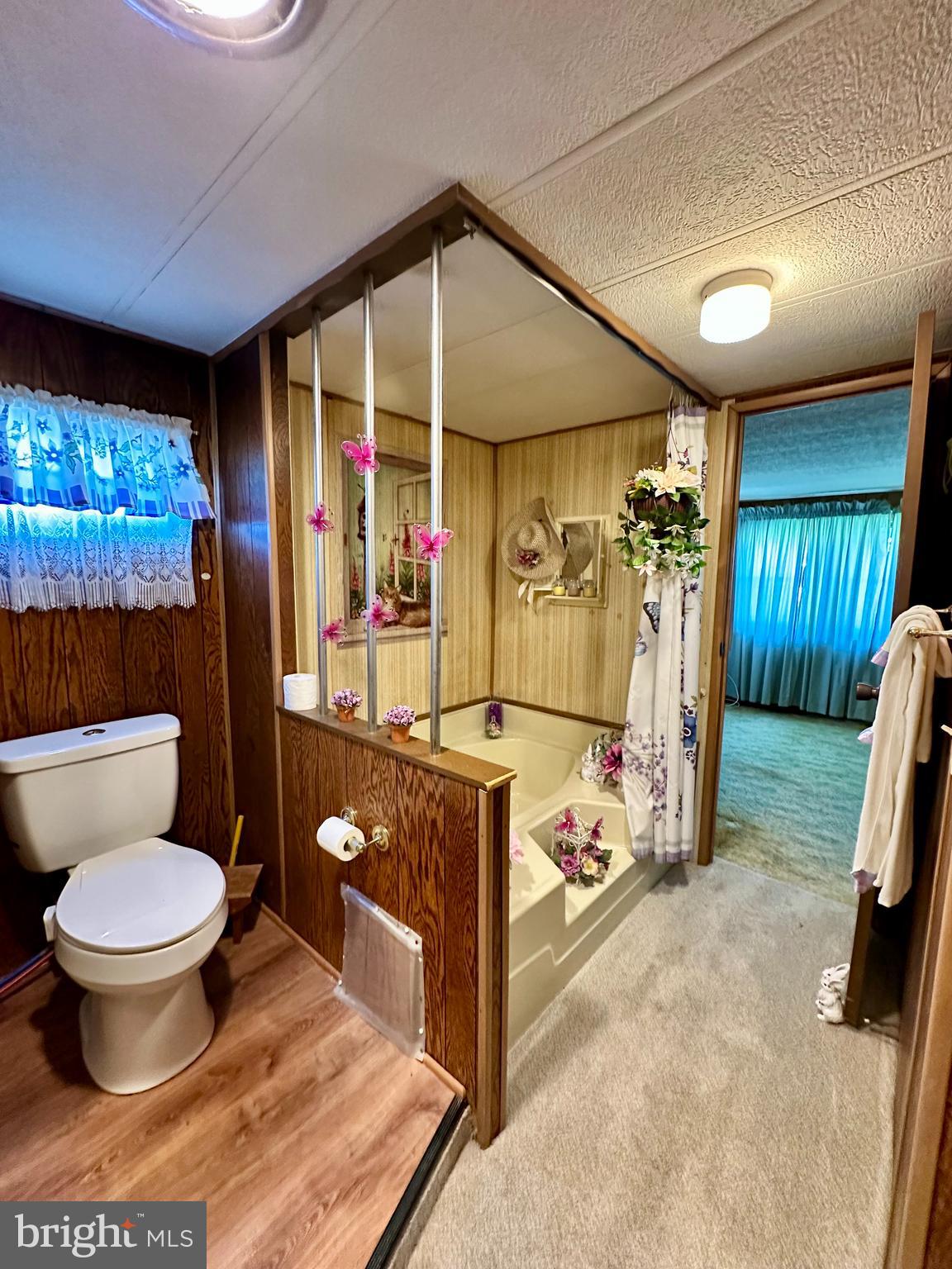 SUNSET ESTATES MHP - Residential