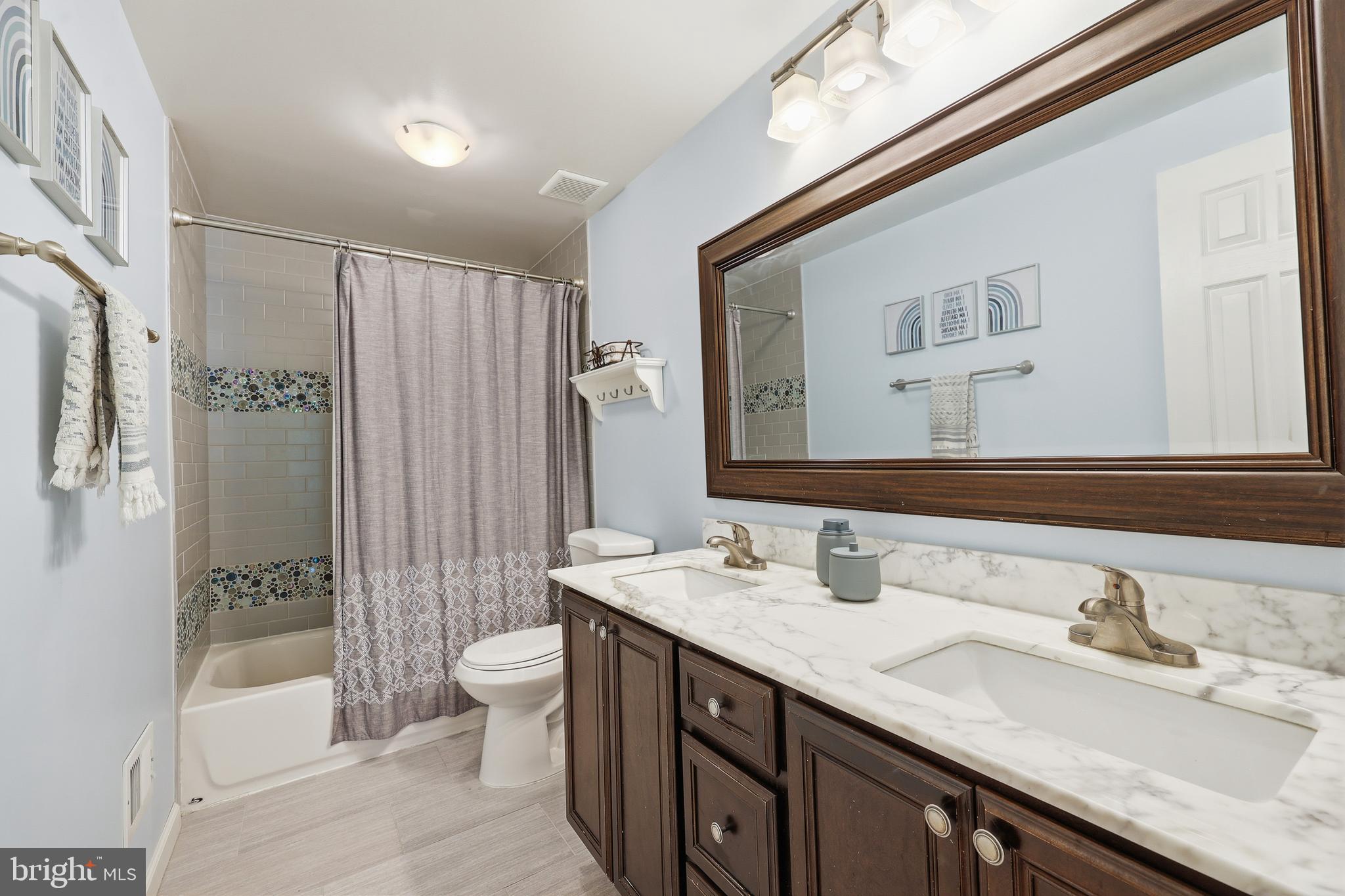 SHANNON STATION - Residential