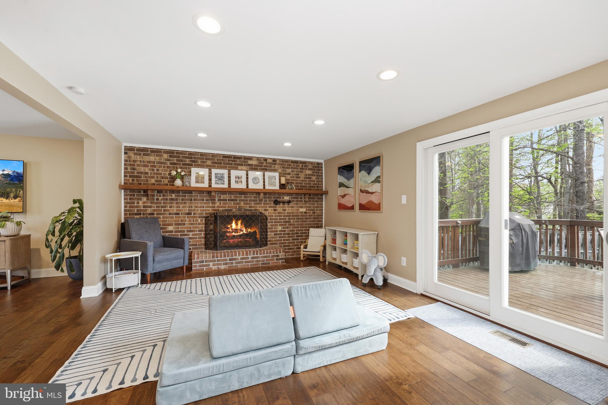 SHANNON STATION - Residential