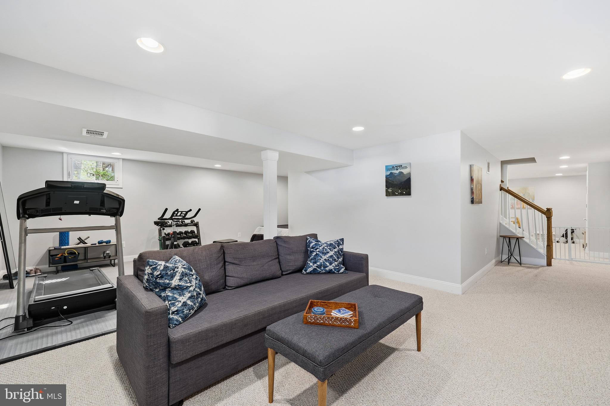 SHANNON STATION - Residential