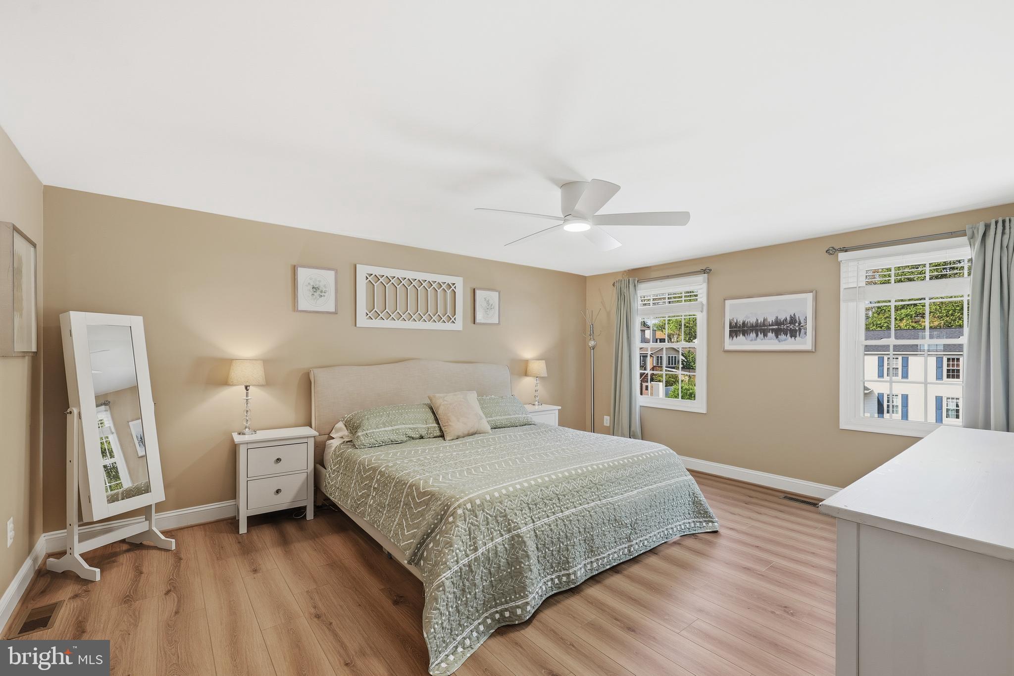 SHANNON STATION - Residential