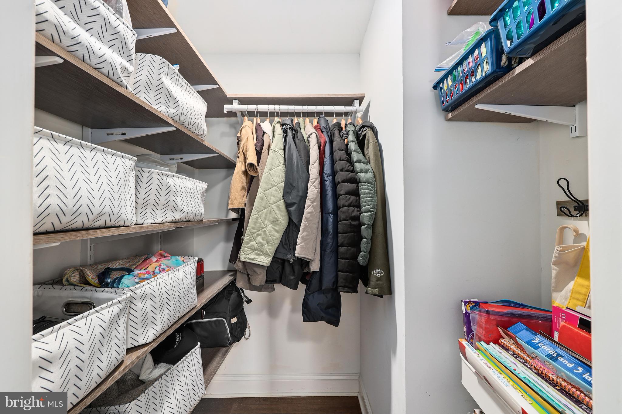 SHANNON STATION - Residential