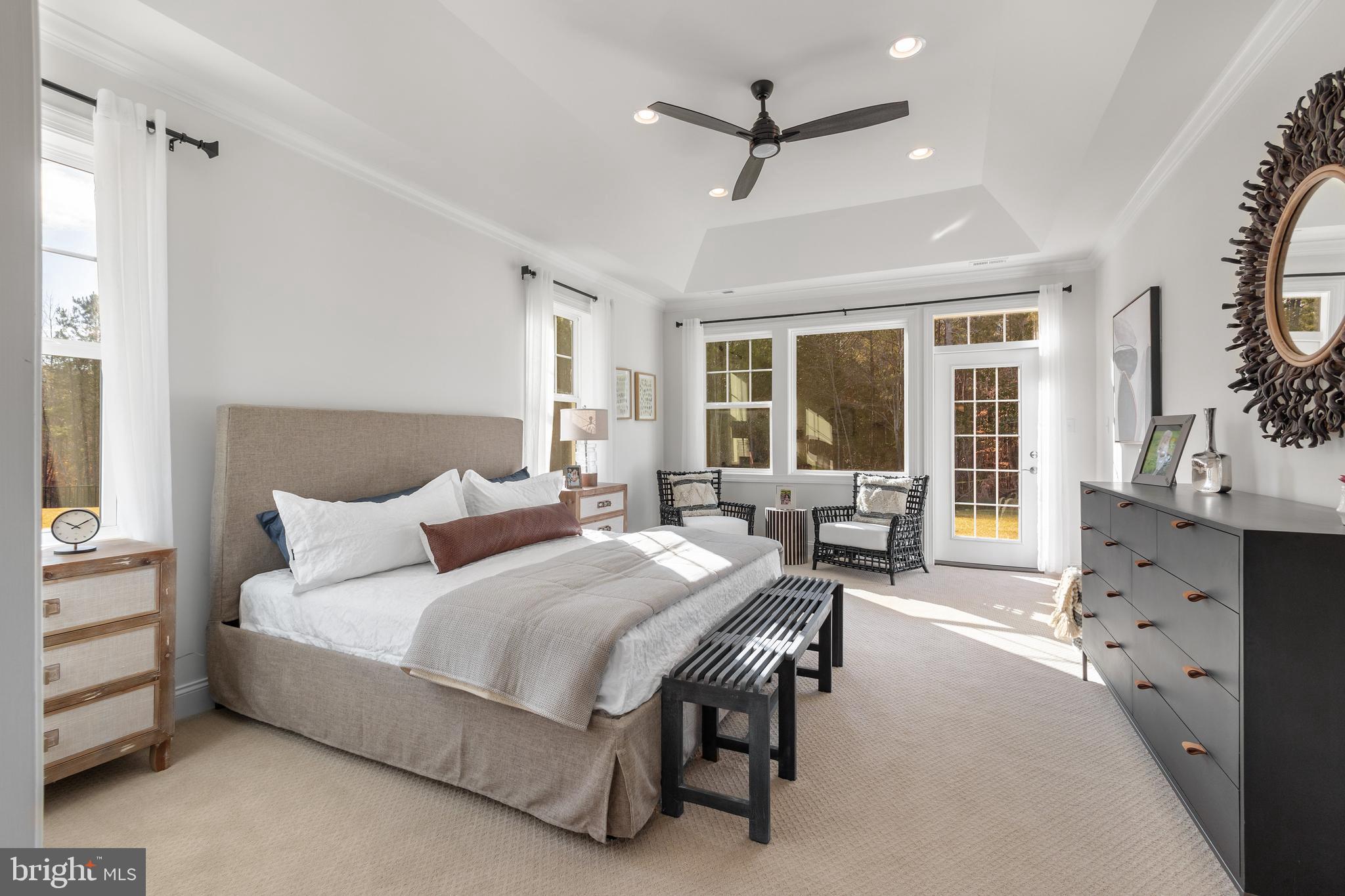 LIGHTSHIP COVE - Residential