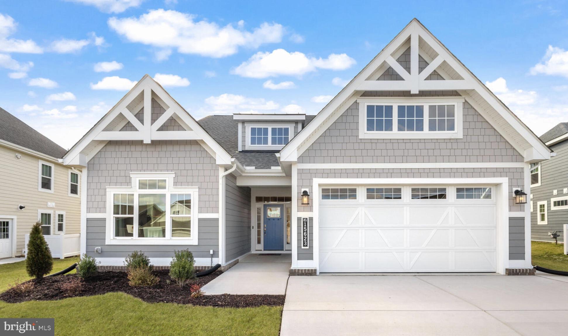 LIGHTSHIP COVE - Residential