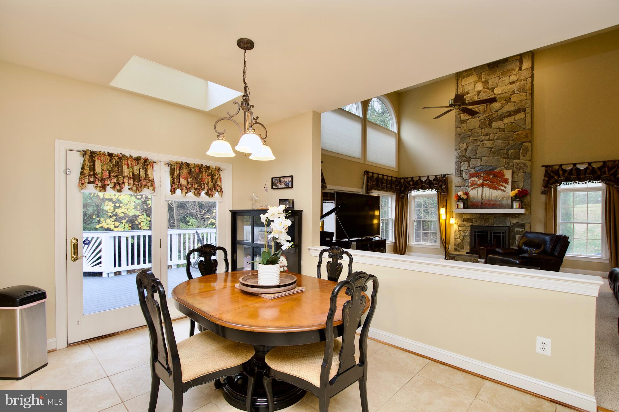 HUNTER MILL ESTATES - Residential