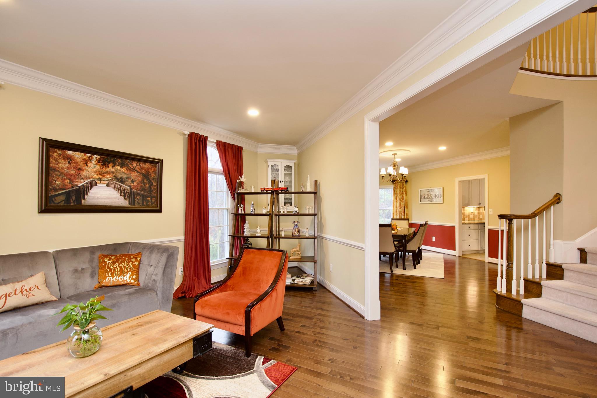 HUNTER MILL ESTATES - Residential