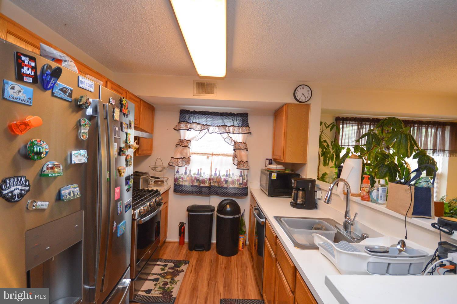 NORMANDY PLACE CONDO-PHA - Residential Lease