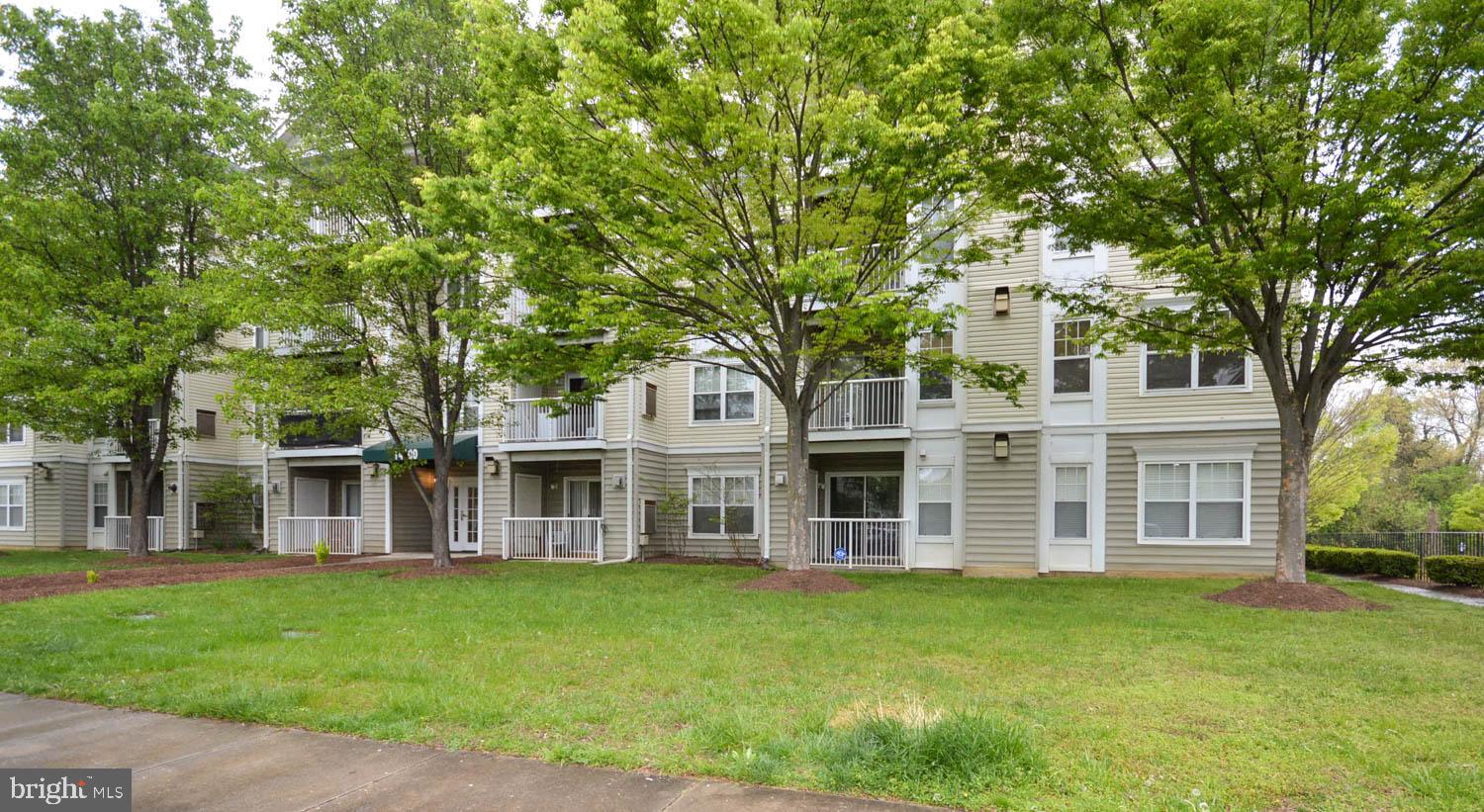 NORMANDY PLACE CONDO-PHA - Residential Lease