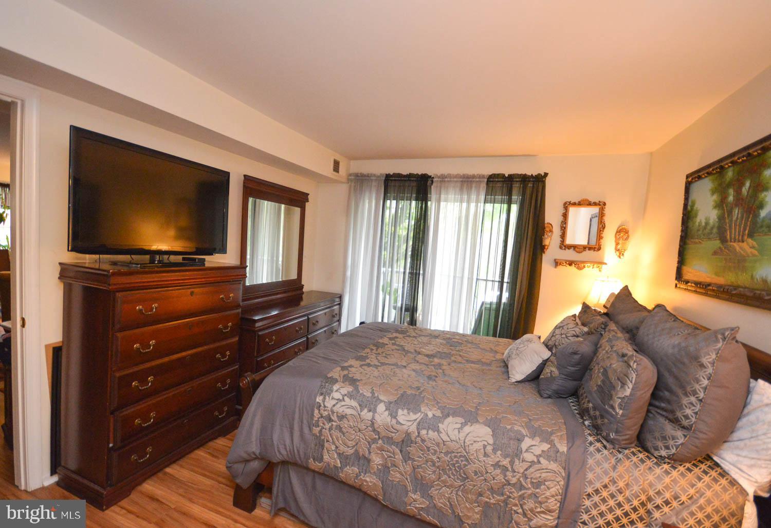 NORMANDY PLACE CONDO-PHA - Residential Lease