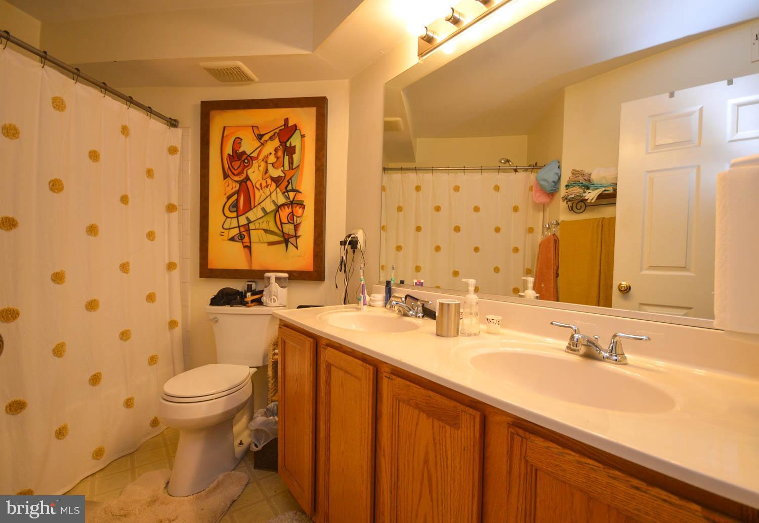 NORMANDY PLACE CONDO-PHA - Residential Lease