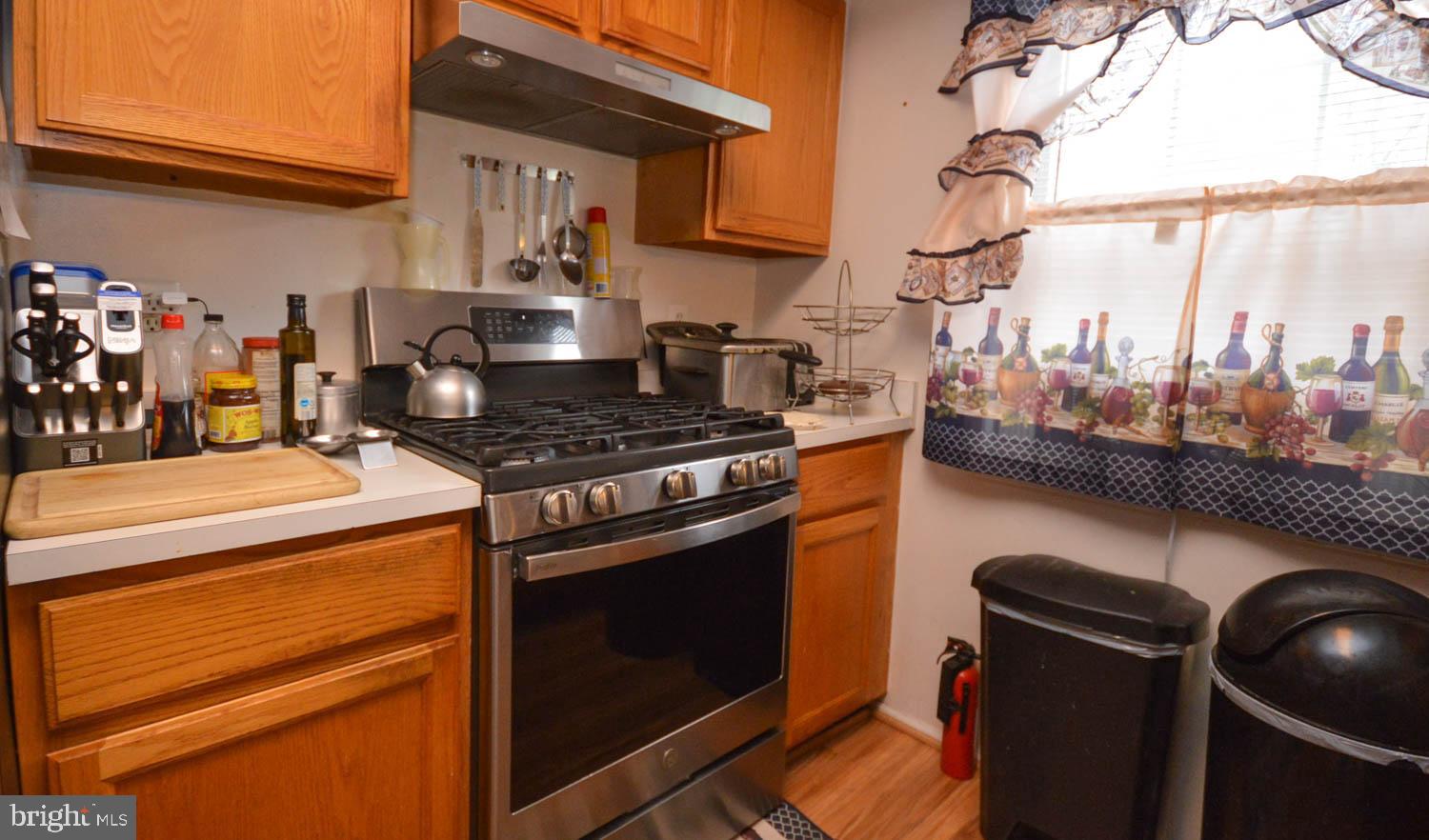 NORMANDY PLACE CONDO-PHA - Residential Lease