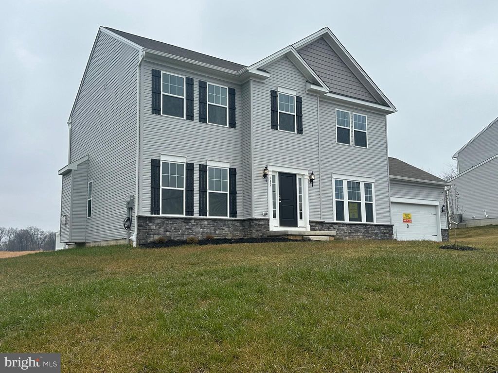Photo of 6 Bentley Court, YORK HAVEN, PA 17370 (MLS # PAYK2081908)