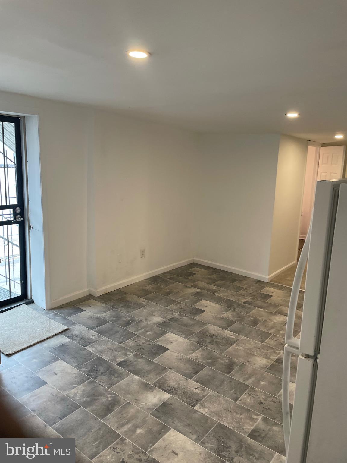 CARROLL PARK - Residential Income