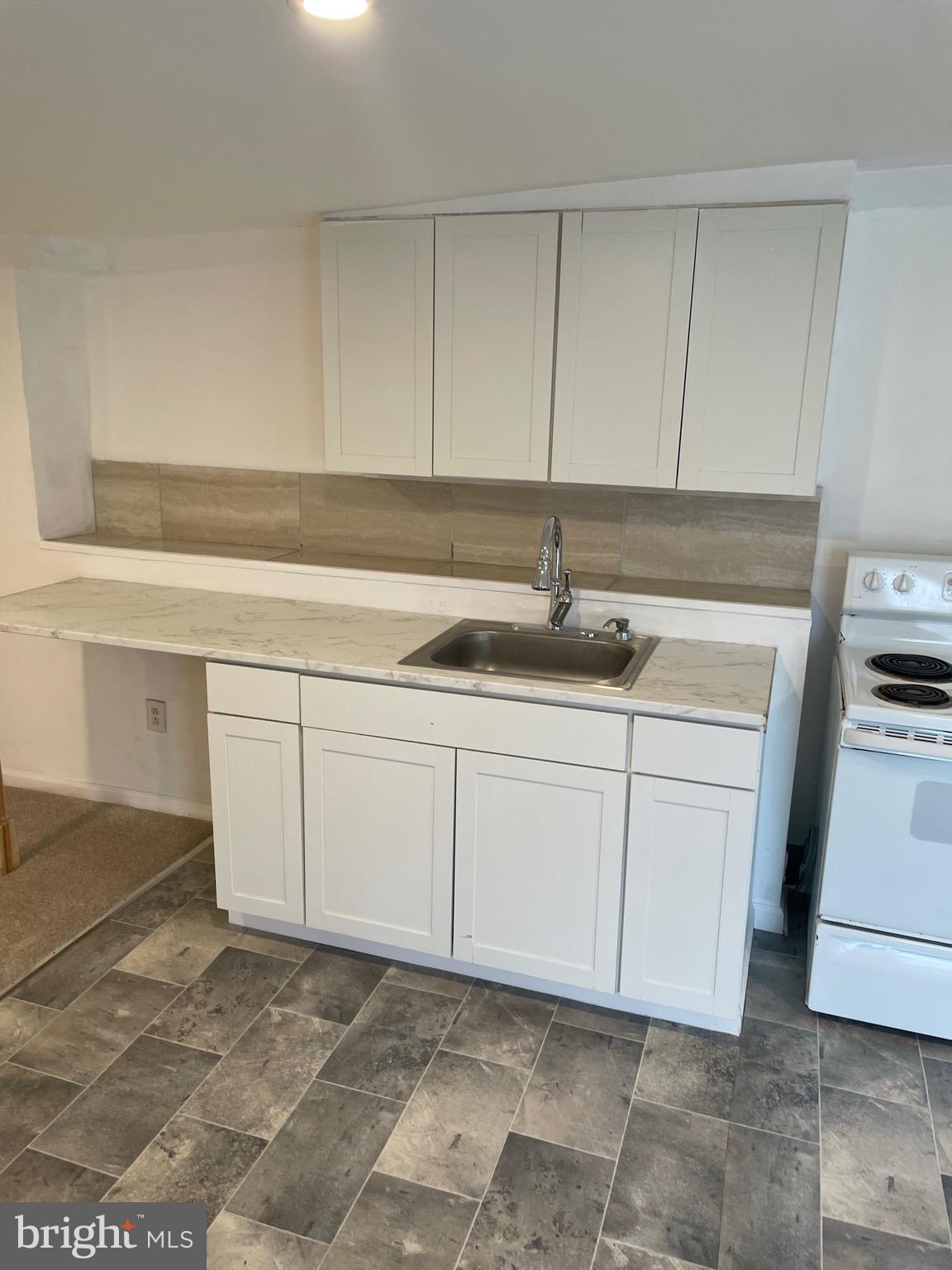 CARROLL PARK - Residential Income