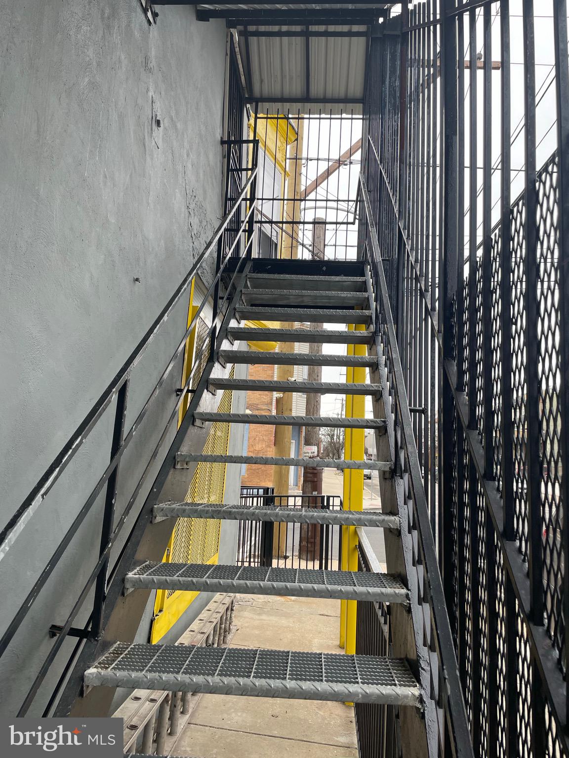 CARROLL PARK - Residential Income