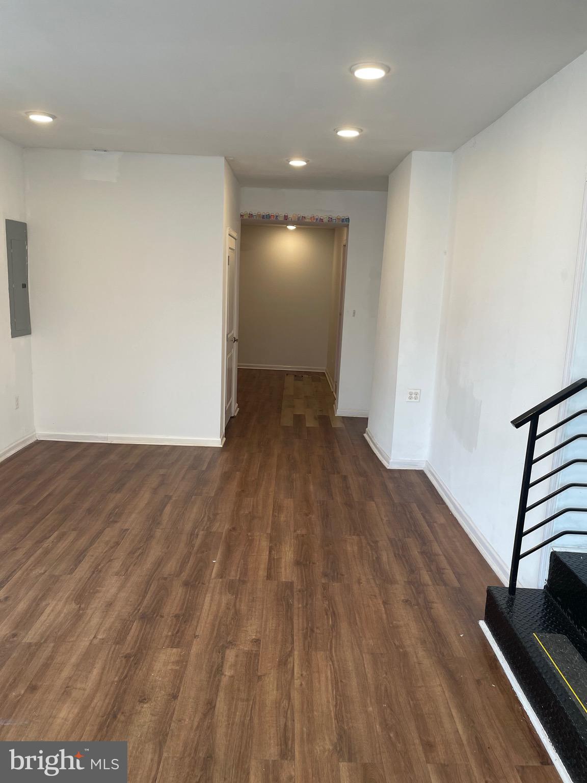 CARROLL PARK - Residential Income