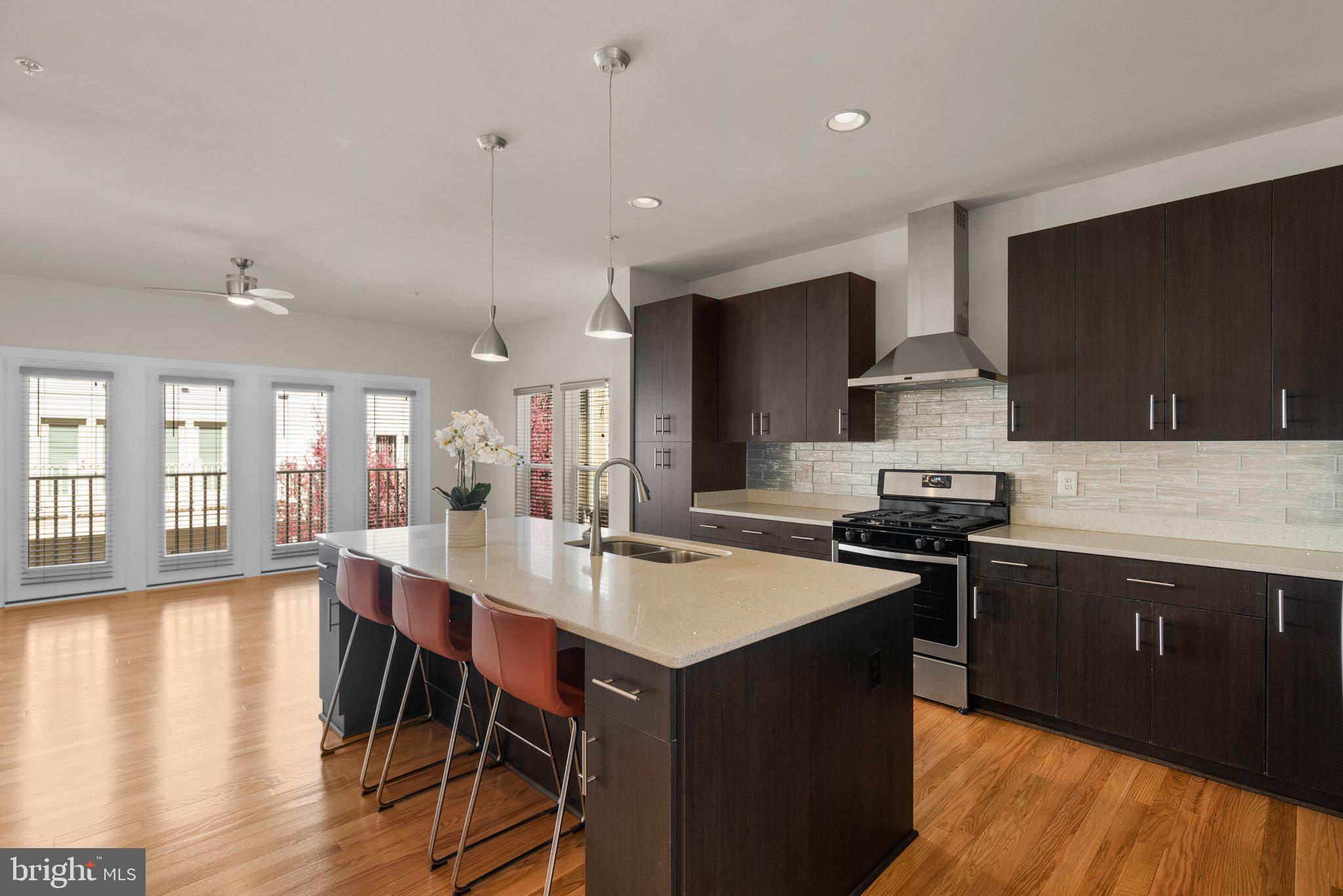 KING FARM IRVINGTON - Residential