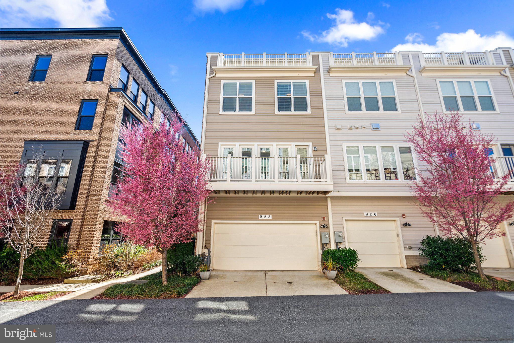 KING FARM IRVINGTON - Residential