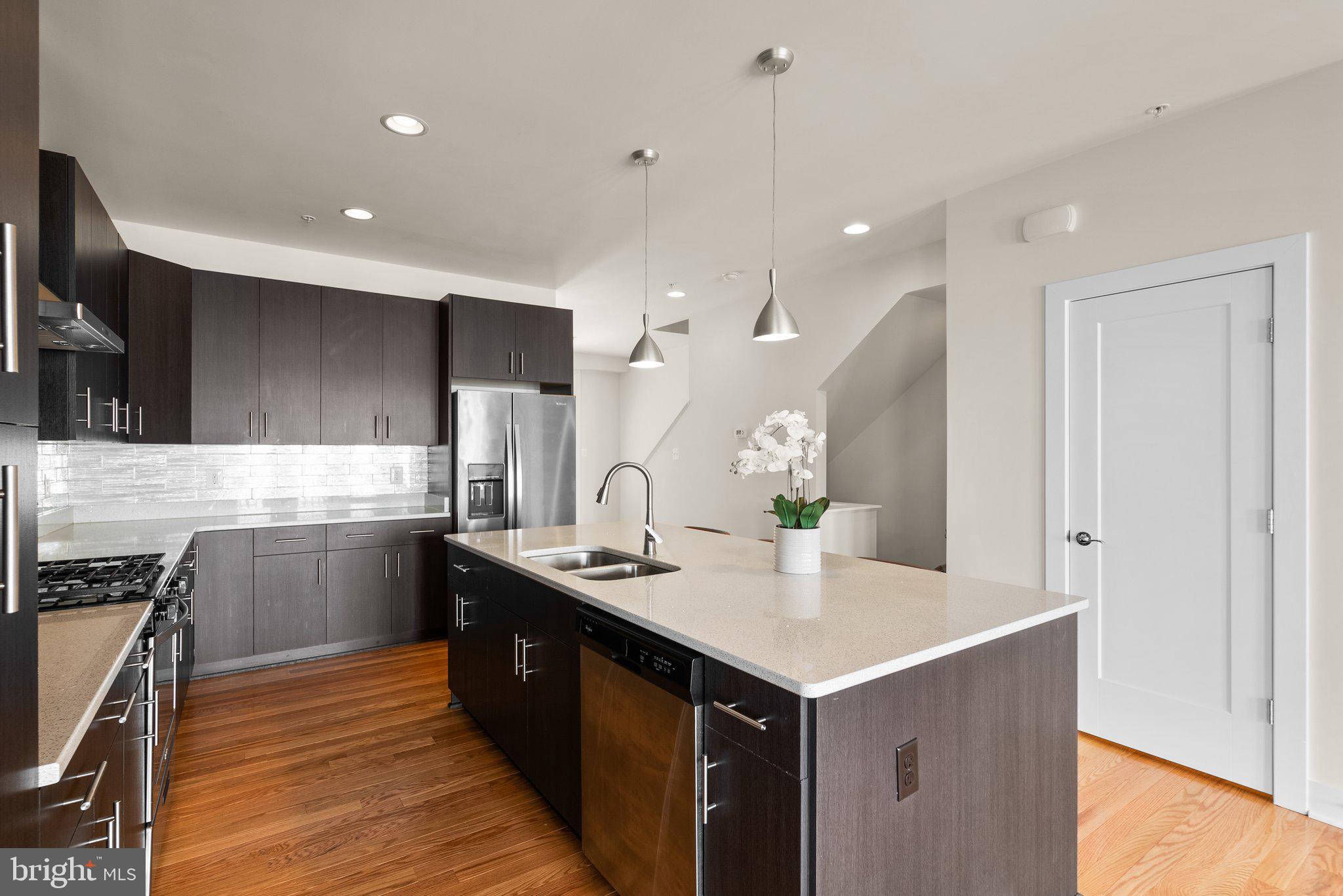 KING FARM IRVINGTON - Residential