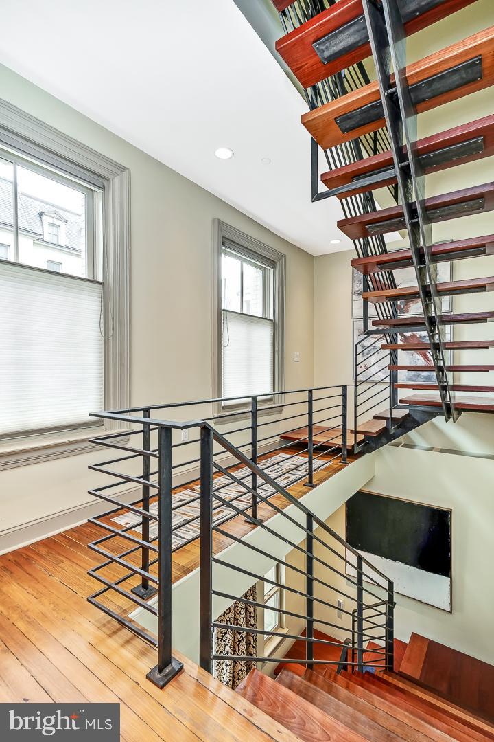 SPRUCE HILL - Residential