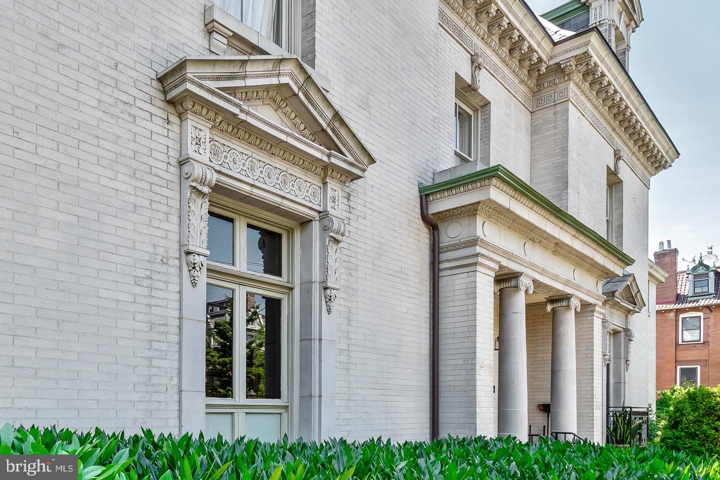 SPRUCE HILL - Residential