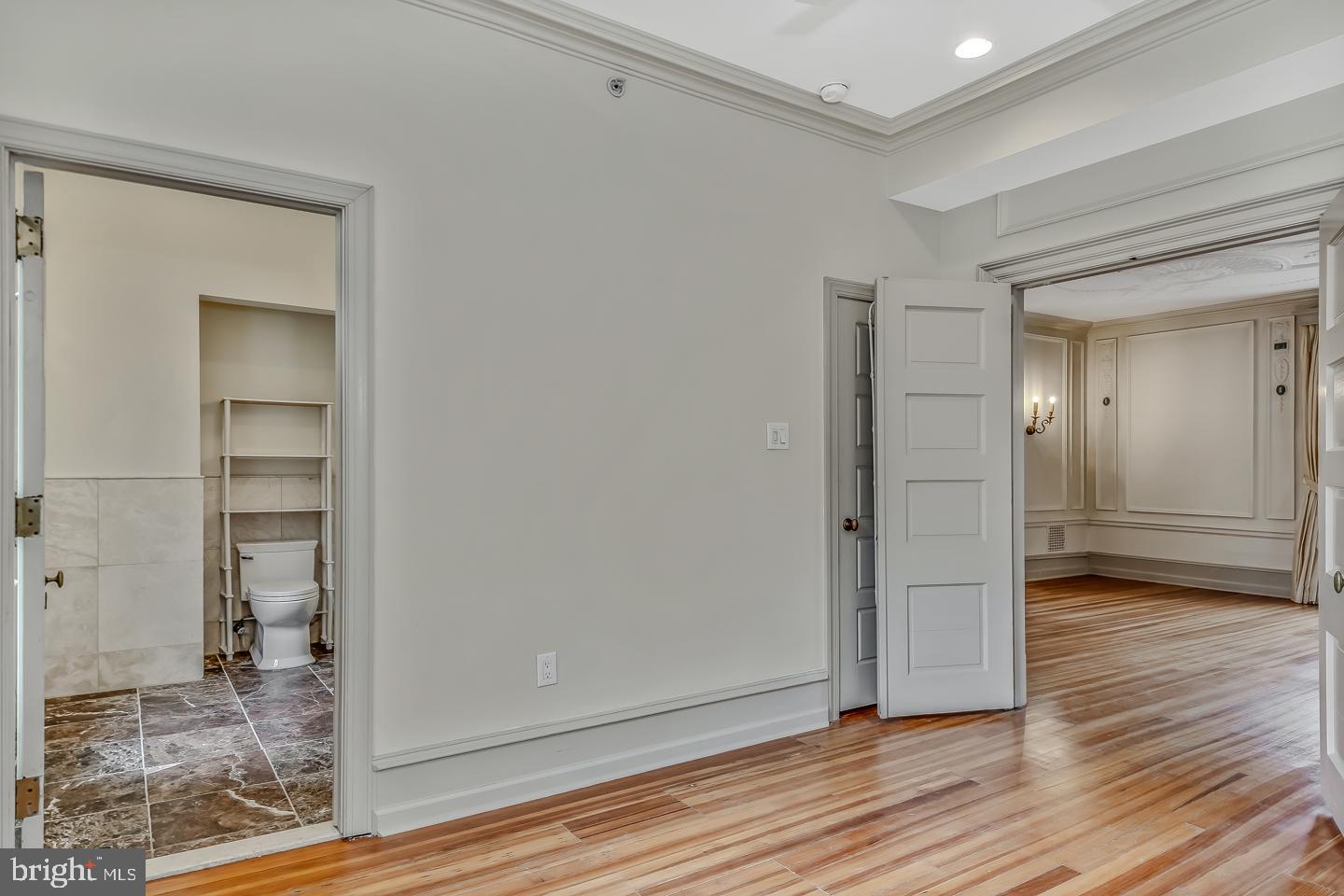 SPRUCE HILL - Residential