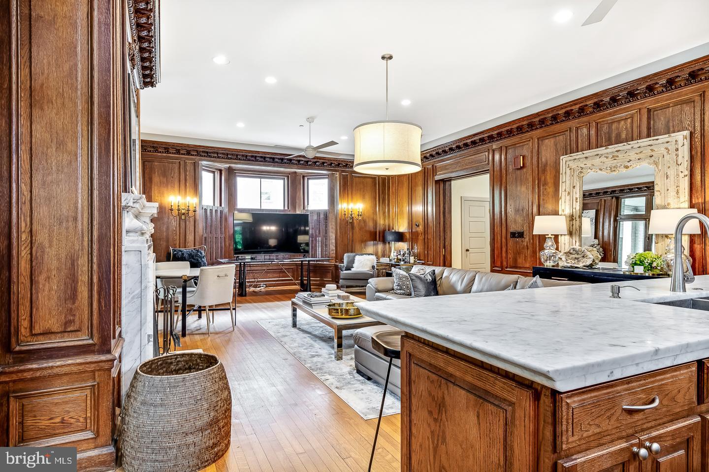 SPRUCE HILL - Residential